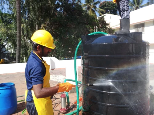 water-tank-cleaning-services-in-Dubai